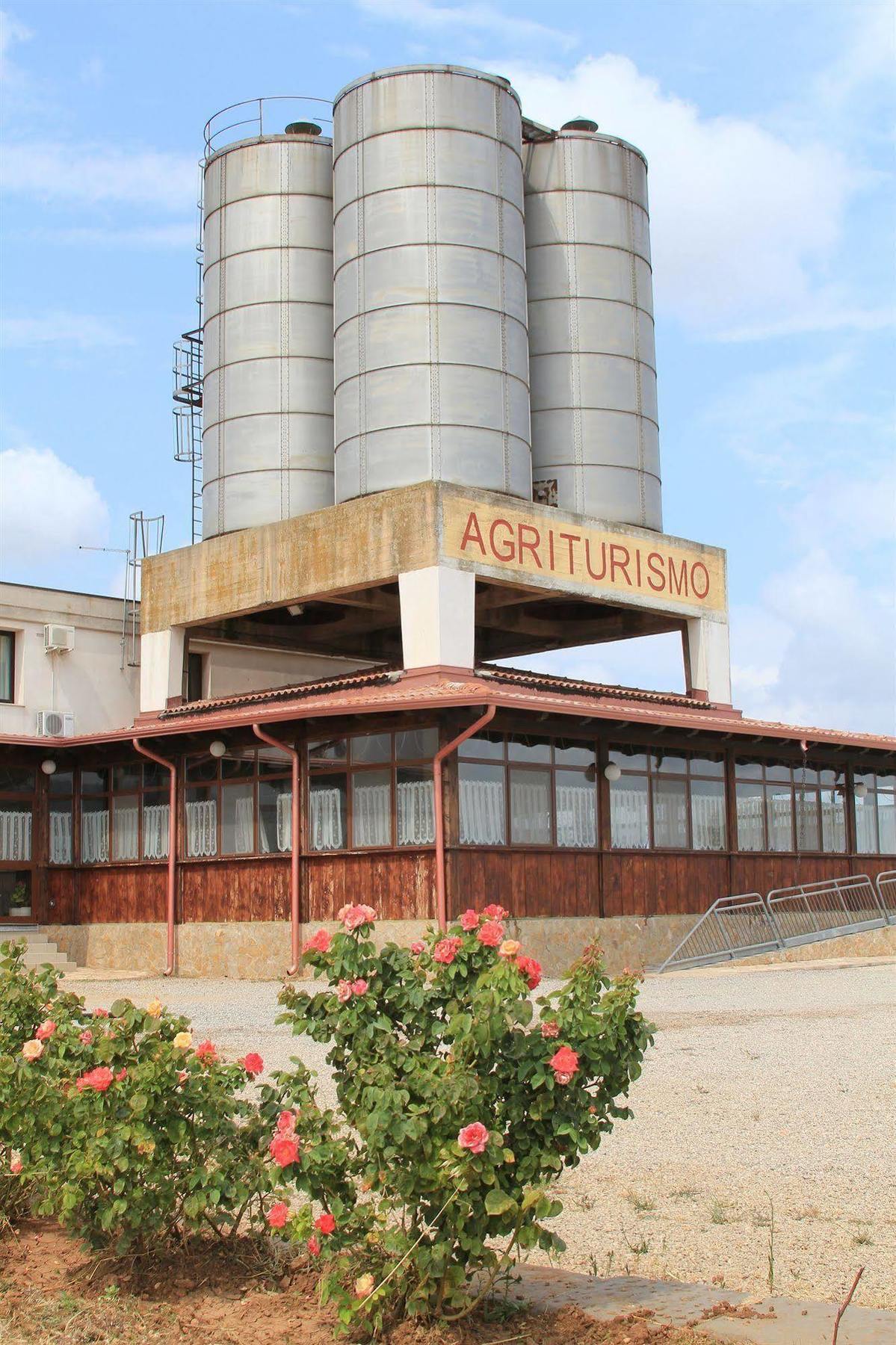 Agriturismo Silos Agri Villa San Severo Buitenkant foto